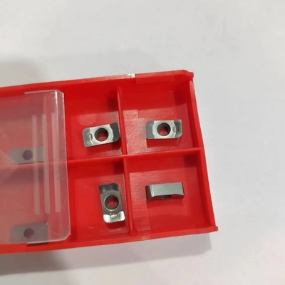 K40 garde rivestita in PVD Alternativa alla fresa verticale  in metallo duro per la lavorazione dell'acciaio