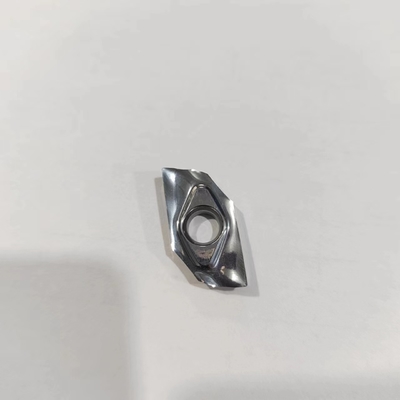 Un buon prezzo. Il carburo di tungsteno ad alta resistenza di precisione HM90APCR160520 inserisce per l'elaborazione del ghisa in linea